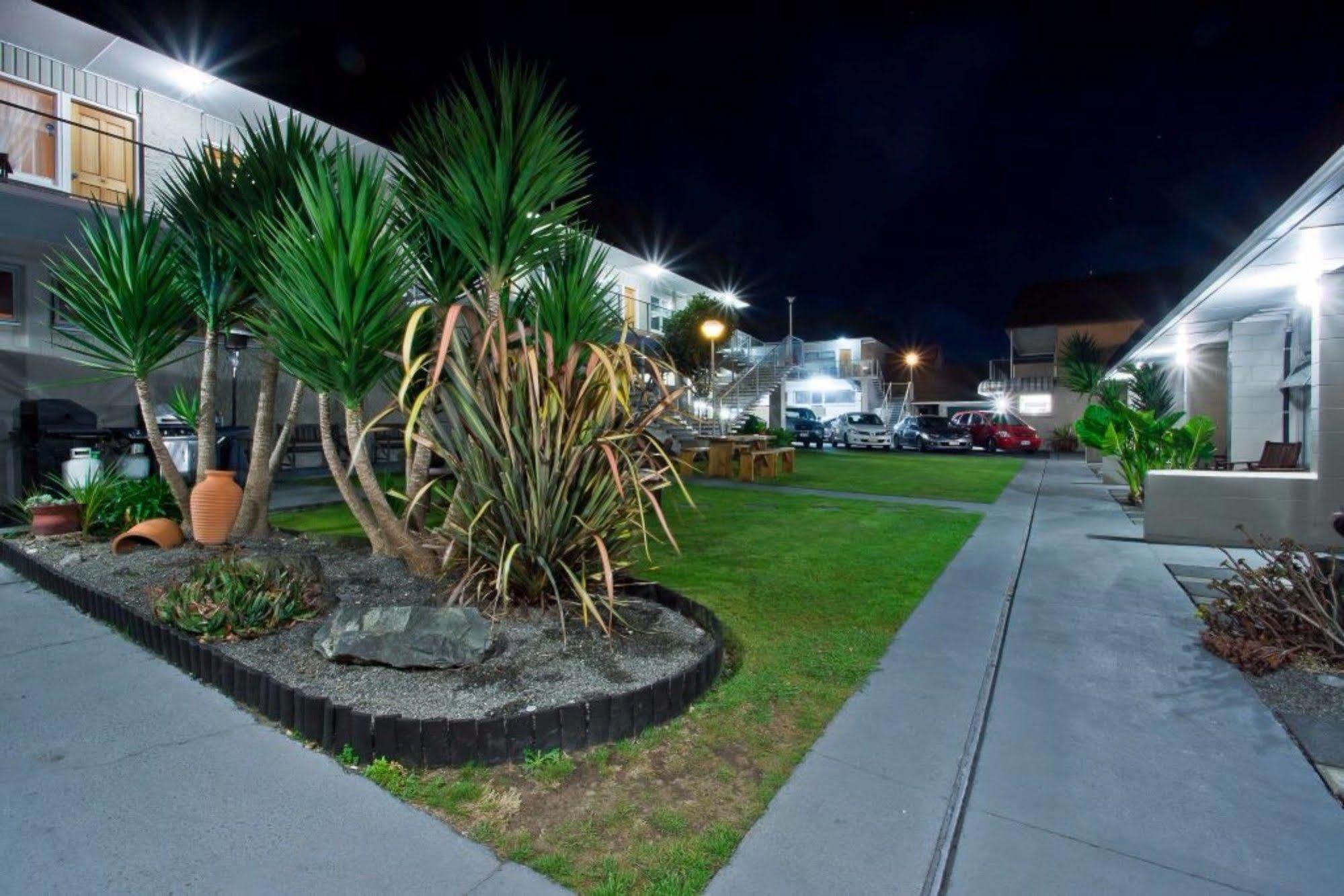 Picton Accommodation Gateway Motel Extérieur photo